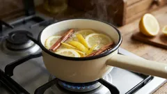 Ako využiť citrónovú kôru a škoricu na svieži byt bez chémie: jednoduchý postup krok za krokom